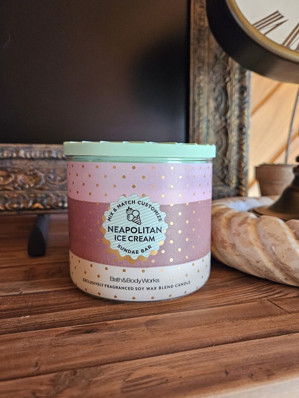 Bath & Body Works Neapolitan Ice Cream Sundae Bar 3 Wick Candle